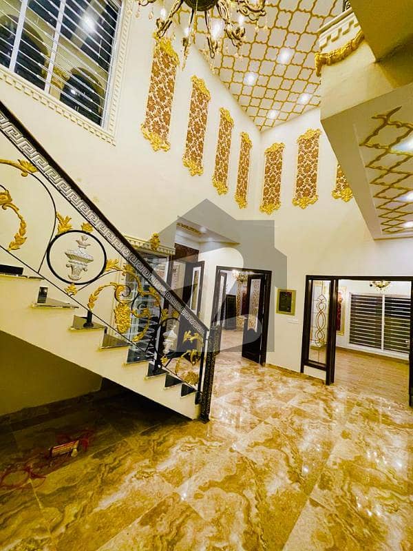 1 Kanal House For Sale In Rafi Block , Bahria Town Lahore