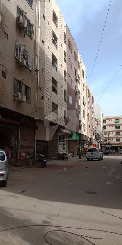 Bukhari Commercial beautiful Apartment is available for sale
