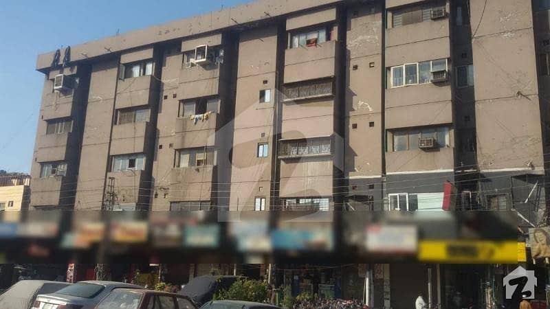 950  Square Feet Flat Is Available For Sale In Allama Iqbal Town