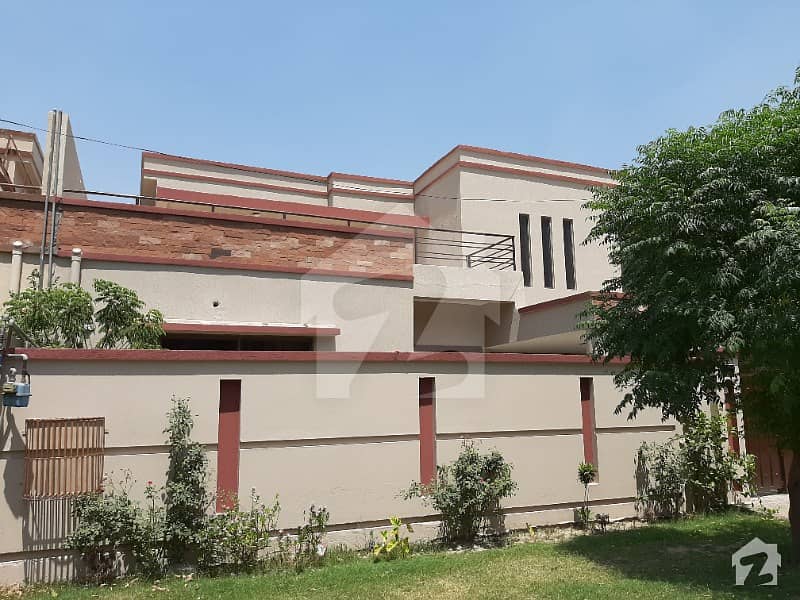 14 Marla House Available For Rent Near Kalma Chowk Gulberg Lahore