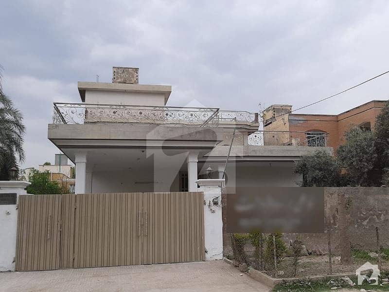 House 32 For Sale In Civil Lines Jauharabad