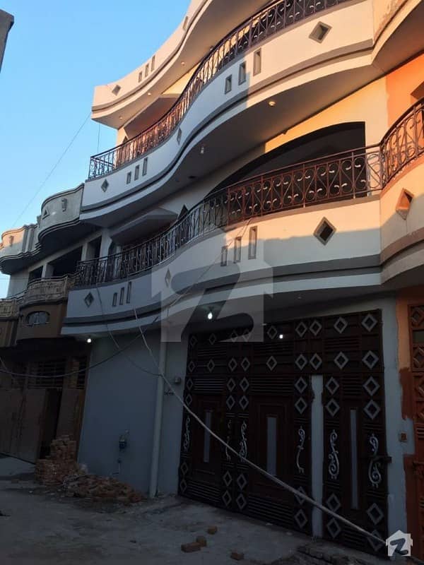 جھنگ سیداں اسلام آباد میں 9 کمروں کا 6 مرلہ مکان 1.5 کروڑ میں برائے فروخت۔