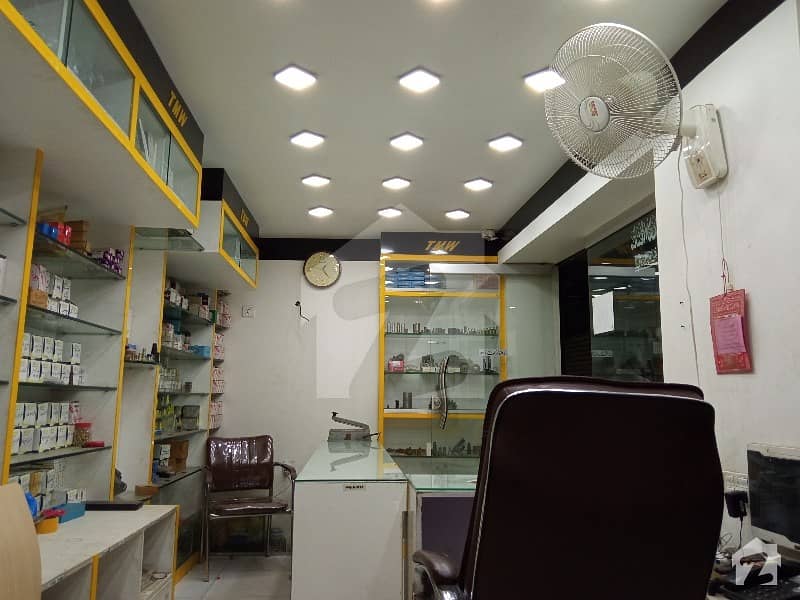 200  Square feet Shop In Badami Bagh Best Option