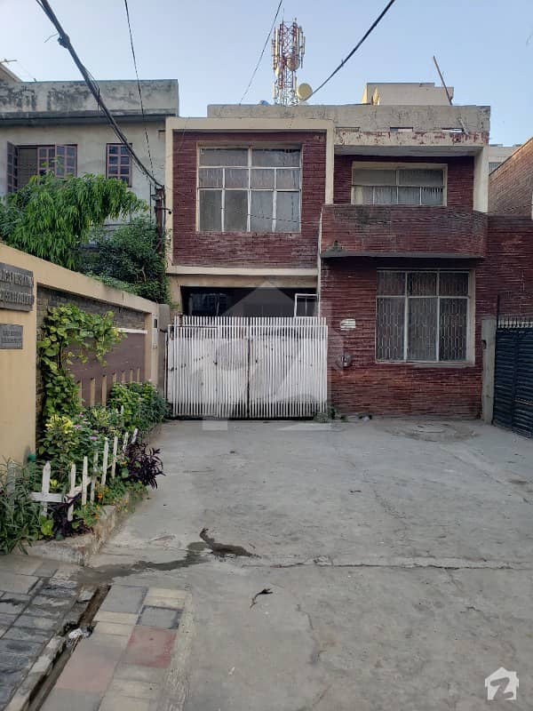 Nargis Shehla House For Rent