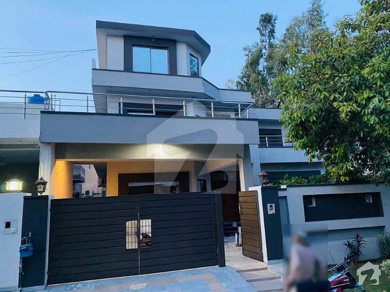 21 Marla Double Storey House For Sale Urgent