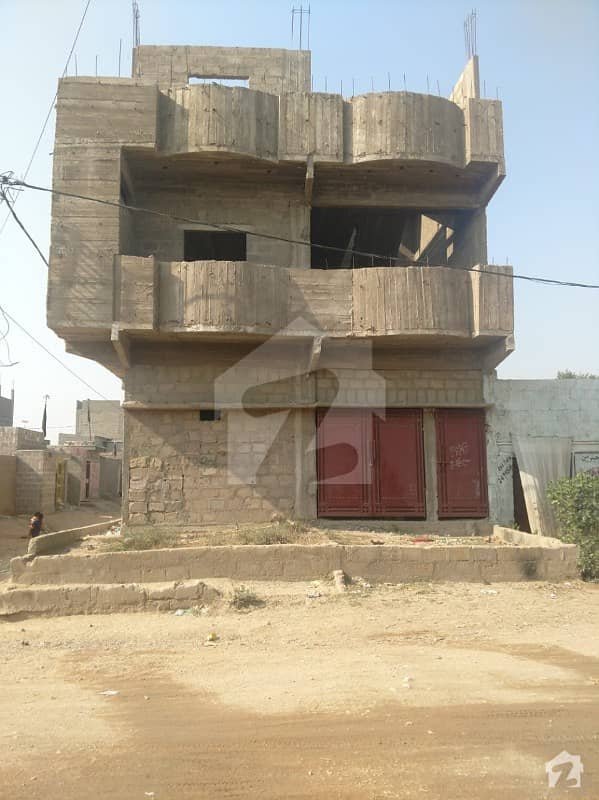 شاہ لطیف ٹاؤن بِن قاسم ٹاؤن کراچی میں 6 کمروں کا 5 مرلہ مکان 90 لاکھ میں برائے فروخت۔