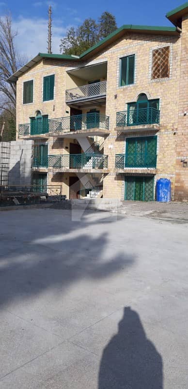 3 Bedroom Flat In Murree 5 Mins Walk From Mall