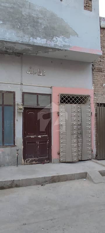 مظفر کالونی فیصل آباد میں 3 کمروں کا 3 مرلہ مکان 40 لاکھ میں برائے فروخت۔