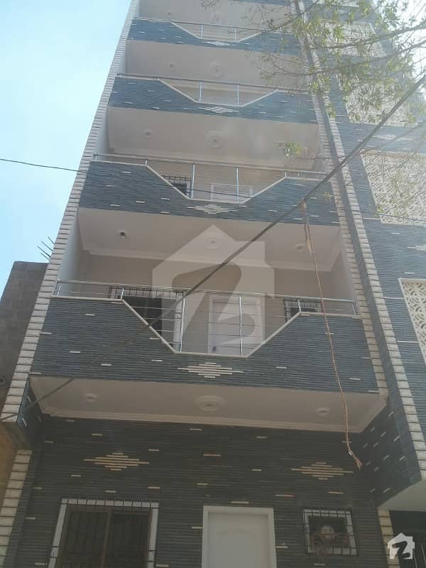 900  Square Feet Flat Ideally Situated In Kashmir Colony