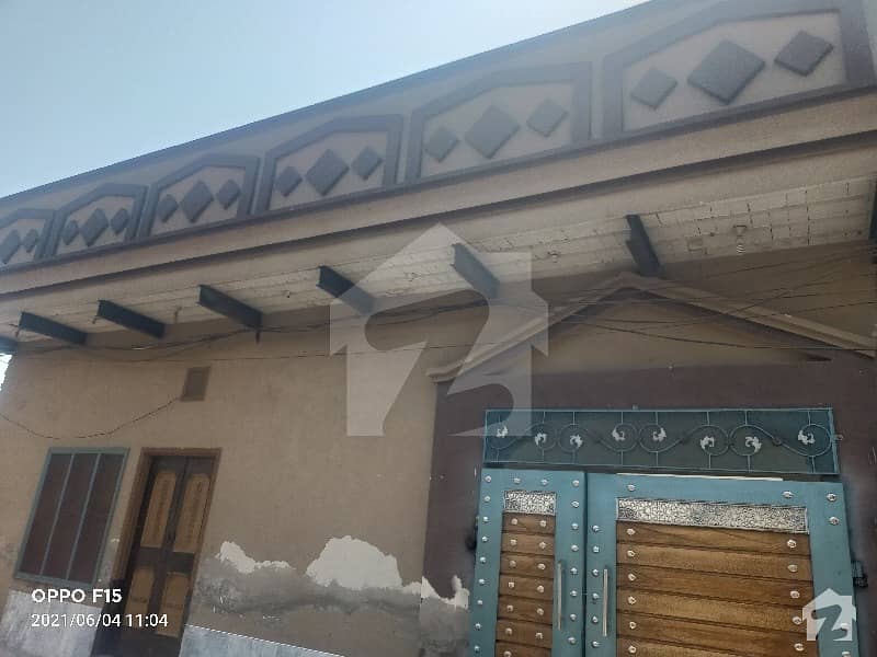 House In Gatwala Chowk Sized 1350  Square Feet Is Available