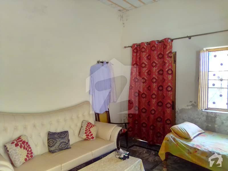 چک 47 این بی سرگودھا میں 3 کمروں کا 5 مرلہ مکان 45 لاکھ میں برائے فروخت۔