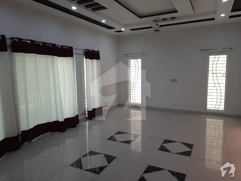 Bright And Spacious Upper Portion For Rent