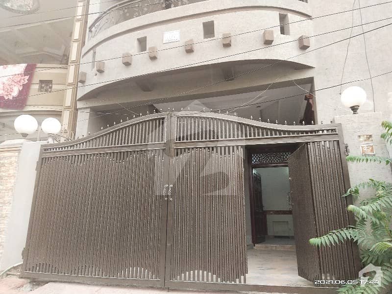 چکلالہ سکیم 3 چکلالہ سکیم راولپنڈی میں 6 کمروں کا 6 مرلہ مکان 55 ہزار میں کرایہ پر دستیاب ہے۔