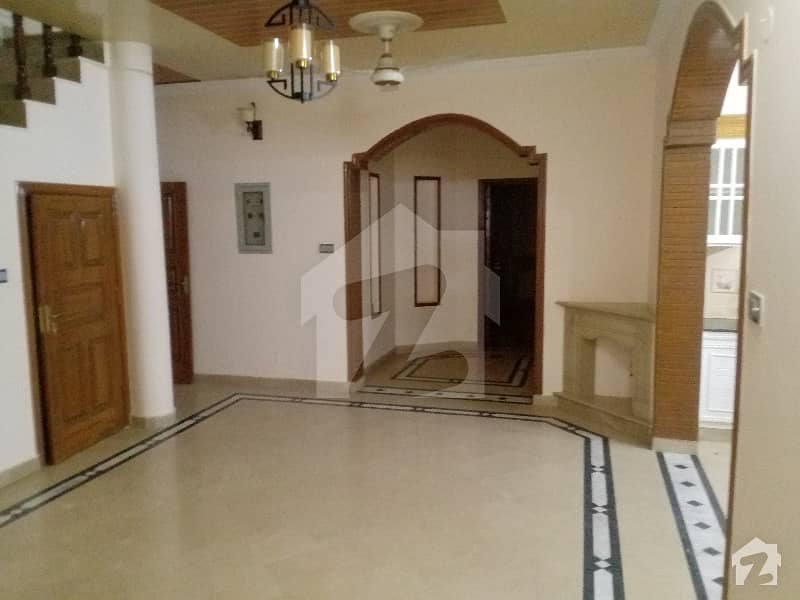 12 Marla House For Rent In I-8 Islamabad