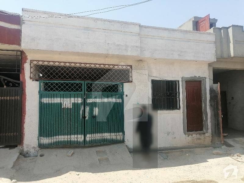 بنک کالونی دھمیال روڈ راولپنڈی میں 4 کمروں کا 5 مرلہ مکان 30 لاکھ میں برائے فروخت۔