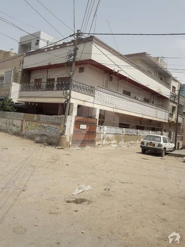 Spacious 1440  Square Feet House Available For Sale In Shahra-E-Faisal
