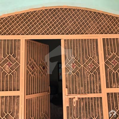 پینسرا ۔ گوجرہ روڈ پینسرہ فیصل آباد میں 4 کمروں کا 7 مرلہ مکان 1 کروڑ میں برائے فروخت۔