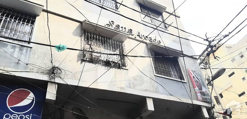 لی مارکیٹ لیاری ٹاؤن کراچی میں 2 کمروں کا 2 مرلہ فلیٹ 30 لاکھ میں برائے فروخت۔