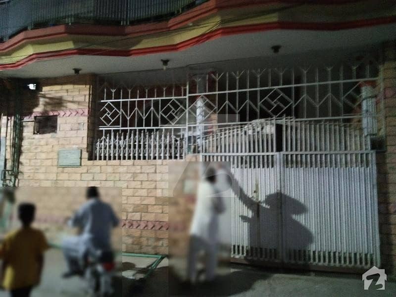 بینک روڈ راولپنڈی میں 8 کمروں کا 5 مرلہ مکان 1.15 کروڑ میں برائے فروخت۔