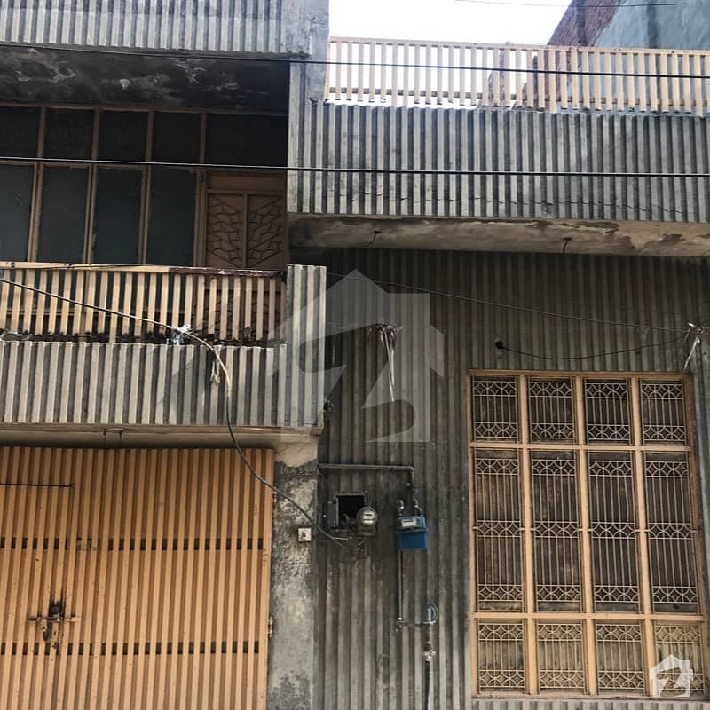 In Peoples Colony Block Y House Sized 787 Square Feet For Sale