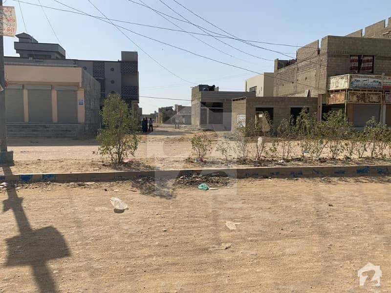 Buying A Commercial Plot In Karachi? GulshaneKaneez Fatima Society