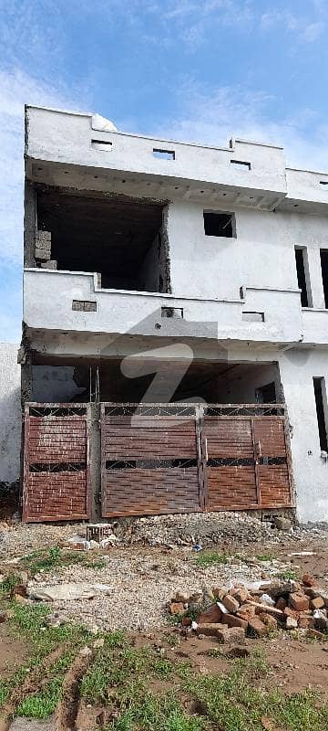جھنگی سیداں اسلام آباد میں 6 کمروں کا 5 مرلہ مکان 75 لاکھ میں برائے فروخت۔