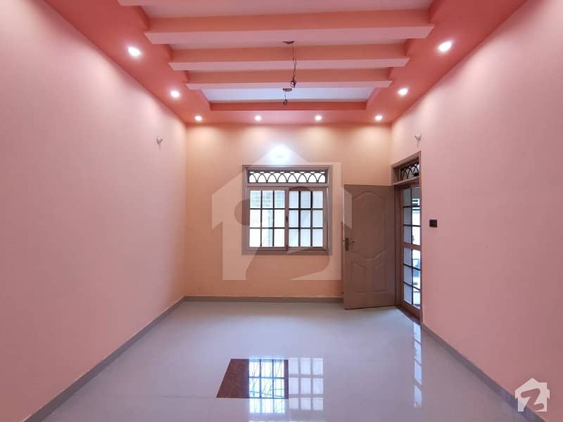 گلشنِ معمار گداپ ٹاؤن کراچی میں 4 کمروں کا 5 مرلہ مکان 1.65 کروڑ میں برائے فروخت۔