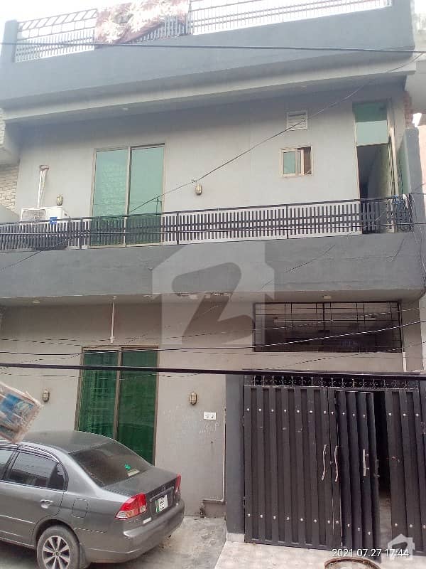 A Good Option For Sale Is The House Available In Model Town - Block R In Lahore