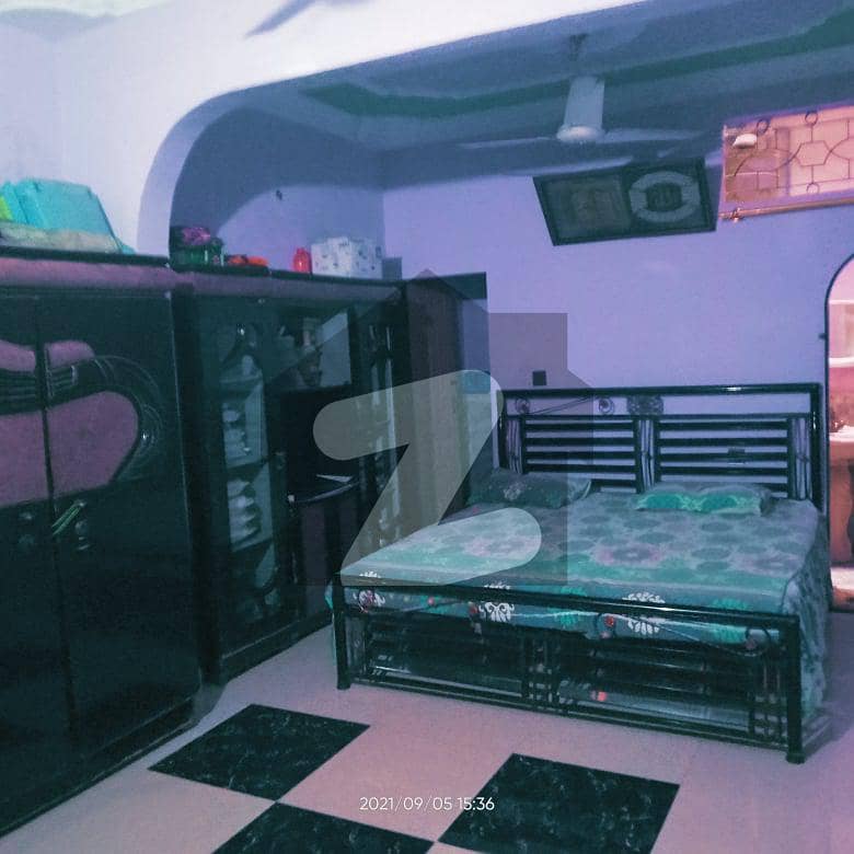زمان ٹاؤن کورنگی کراچی میں 7 کمروں کا 5 مرلہ مکان 1.65 کروڑ میں برائے فروخت۔