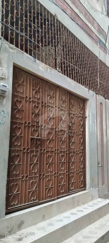 128 Sq Yards Specious Property for Sale in 11-F opposite AQSA Masjid