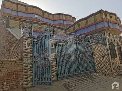 ڈی آئی خان نیو سٹی پہاڑ پور ڈیرہ اسماعیل خان میں 7 کمروں کا 9 مرلہ مکان 1.6 کروڑ میں برائے فروخت۔