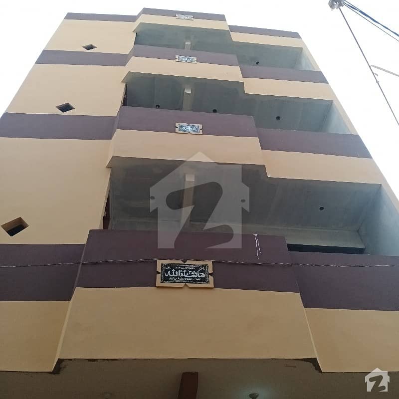 نیشنل ہائی وے کراچی میں 10 کمروں کا 5 مرلہ مکان 2.65 کروڑ میں برائے فروخت۔
