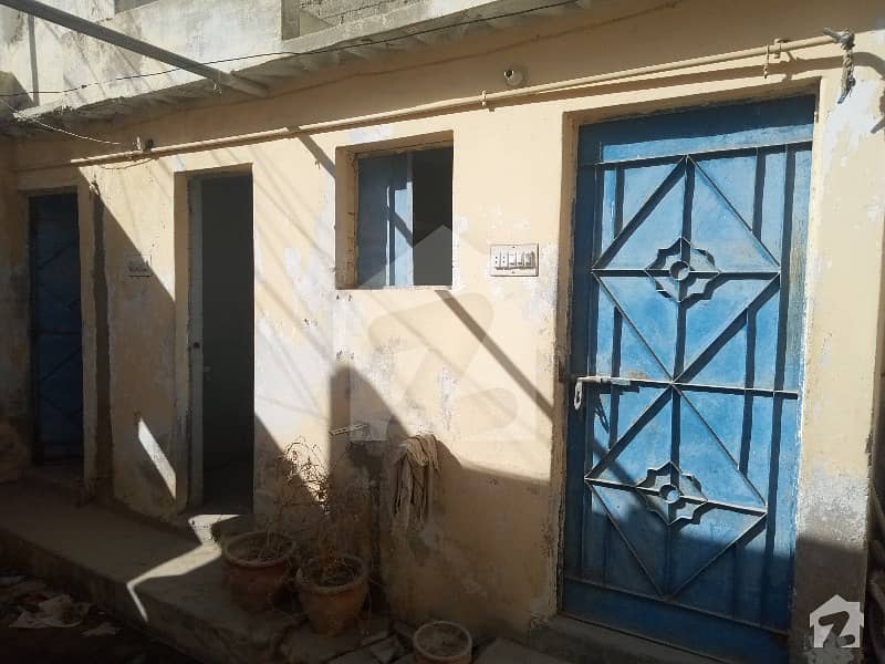 اسلام چوک اورنگی ٹاؤن کراچی میں 4 کمروں کا 6 مرلہ مکان 70 لاکھ میں برائے فروخت۔