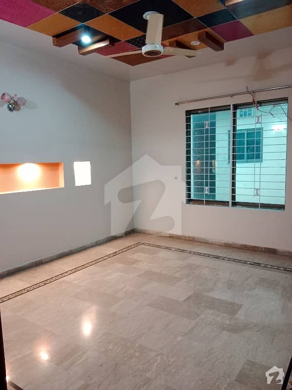 10 Marla Upper Portion Is Available For Rent In Dc Colony 10 Marla Upper Portion Is Available For Rent In Dc Colony