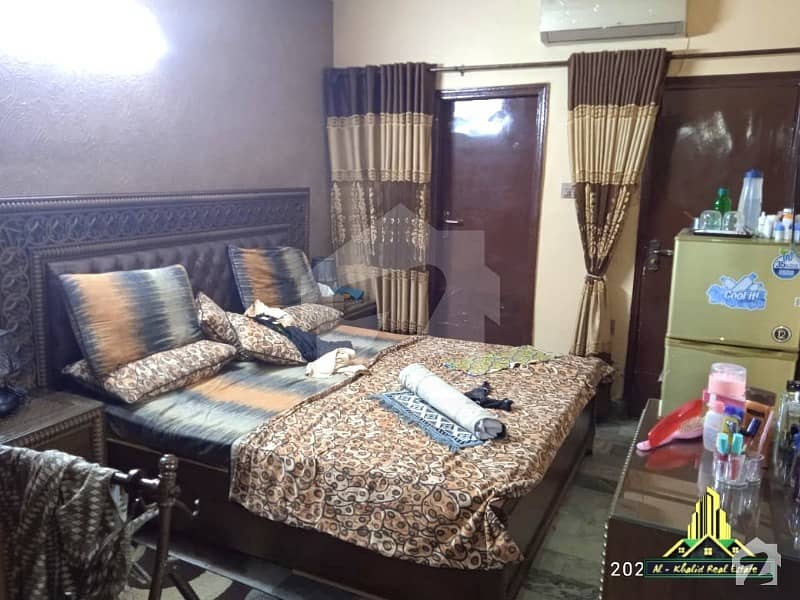 عامل کالونی کراچی میں 2 کمروں کا 4 مرلہ فلیٹ 90 لاکھ میں برائے فروخت۔