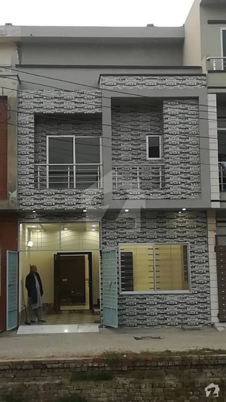 3 Marla Triple Storey 675 Square Feet House For Sale In Rs. 12,500,000 Only