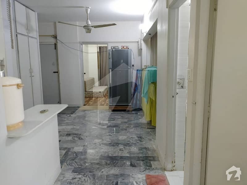شاہ فیصل ٹاؤن کراچی میں 3 کمروں کا 4 مرلہ فلیٹ 50 لاکھ میں برائے فروخت۔