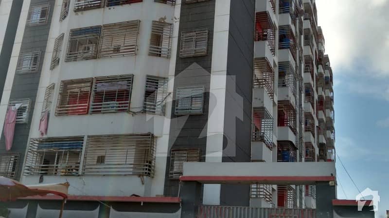 700 Square Feet Flat In North Karachi - Sector 11a Best Option