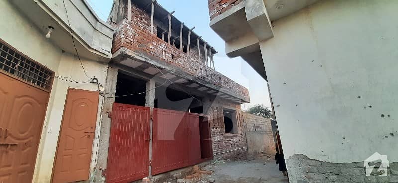 900 Square Feet Spacious House Available In Alipur Farash For Sale