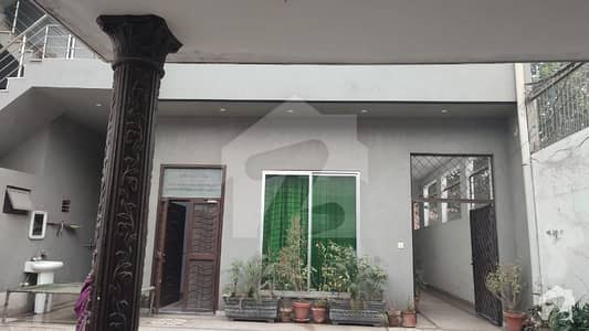 Perfect 3375 Square Feet Lower Portion In Umer Colony For Rent