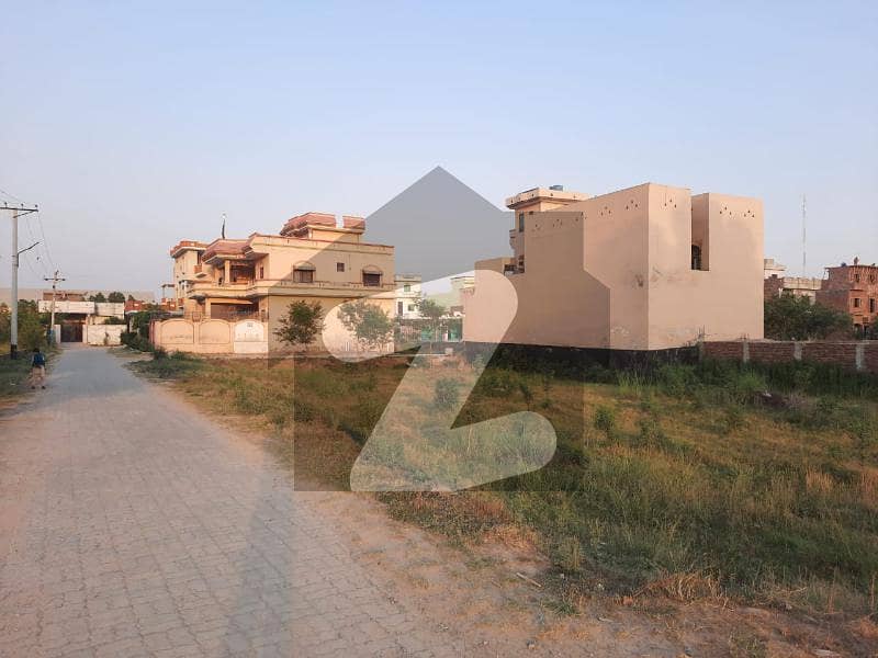 Plot Is For Sale In Azb Colony