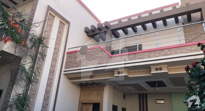 ضیاء الدین کالونی دیپالپور میں 7 کمروں کا 13 مرلہ مکان 2.8 کروڑ میں برائے فروخت۔