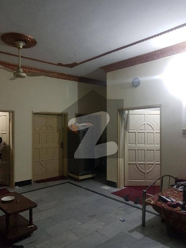 محلہ خُو ہری پور میں 6 کمروں کا 5 مرلہ مکان 80 لاکھ میں برائے فروخت۔