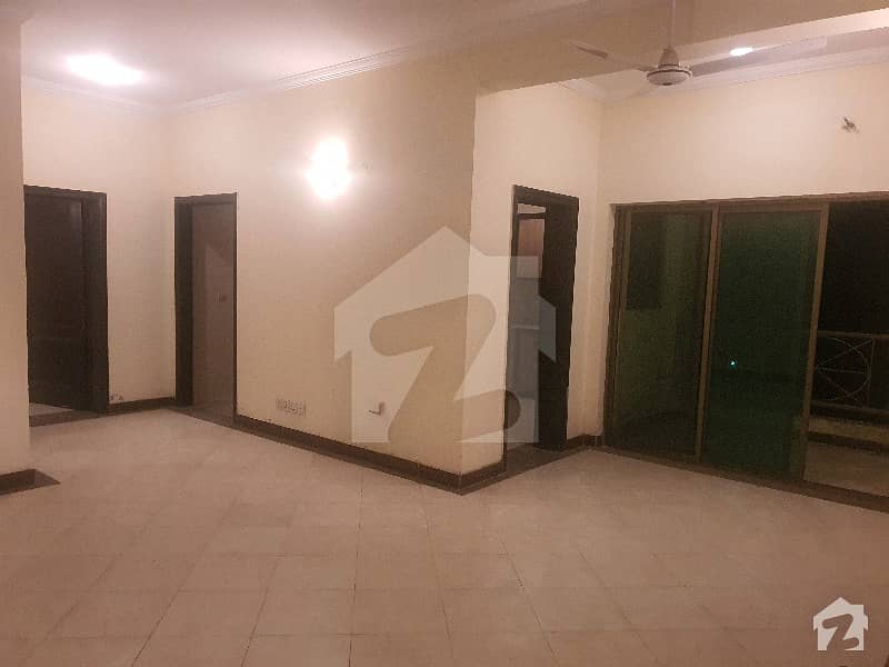 1575 Square Feet Flat For Rent In Main Canal Bank Road Main Canal Bank