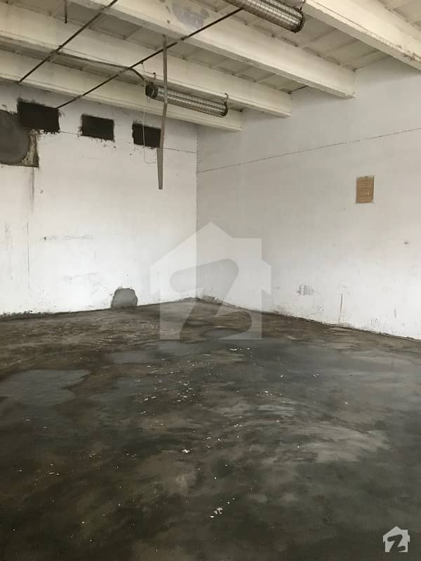 650 Square Feet Warehouse Is Available For Rent In Mcleod Road