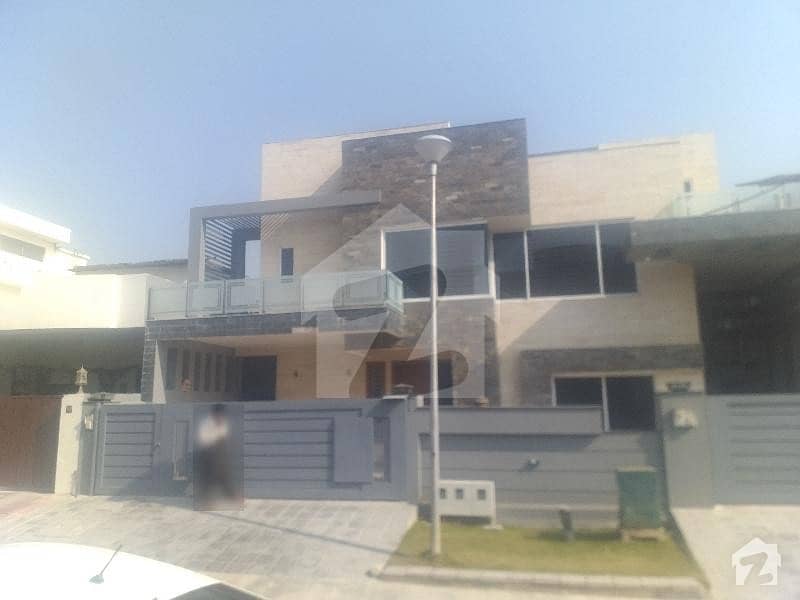 Get This Amazing 2250 Square Feet House Available In Makkah Tower