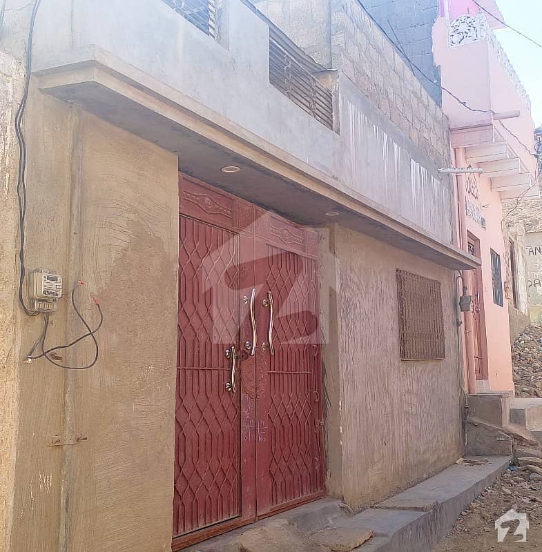 اسلام چوک اورنگی ٹاؤن کراچی میں 2 کمروں کا 5 مرلہ مکان 68 لاکھ میں برائے فروخت۔