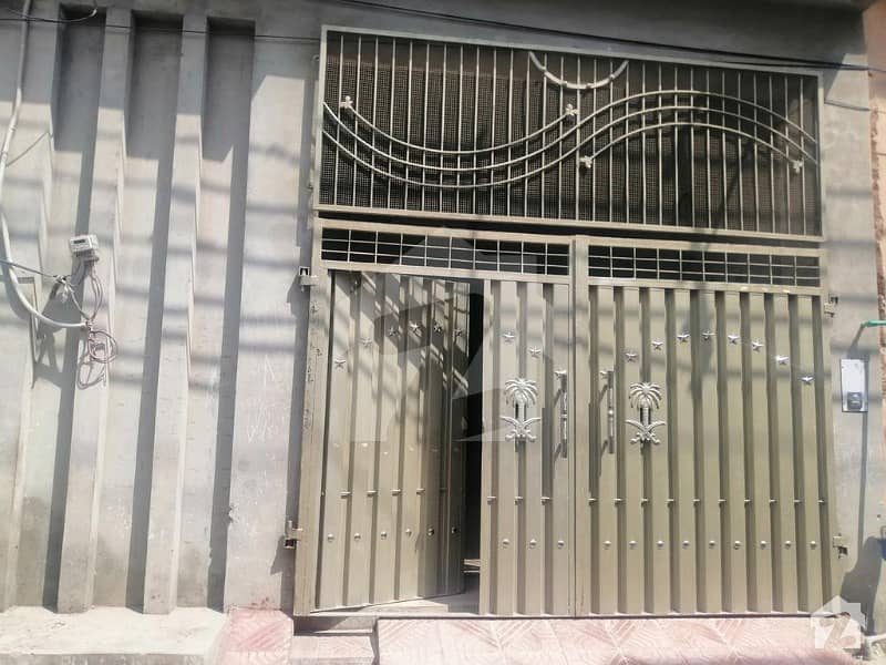 Buy A 900 Square Feet House For Rent In Benazir Road