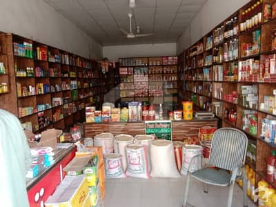 سرکلر روڈ رحیم یار خان میں 2 مرلہ دکان 1.05 کروڑ میں برائے فروخت۔