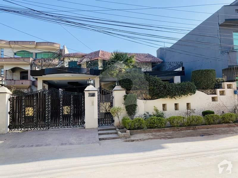 Beautiful House For Sale In Gulraiz Area 1 Kanal Gulraiz Housing